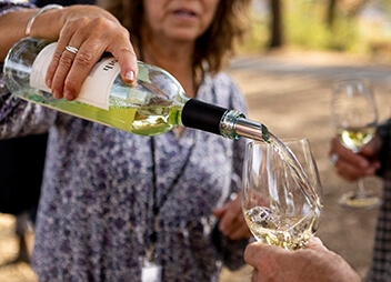 Groth Vineyards and Winery - Staff pouring Groth Napa Valley Sauvignon Blanc