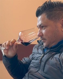 Cellar Master Jose Vargas tastes Groth 2022 Cabernet.